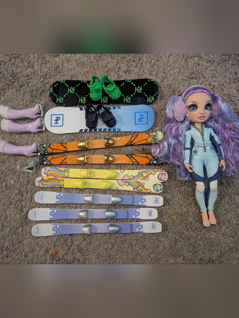 Rainbow High Winter Break Lot